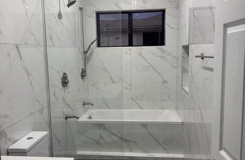Gibbs Bay Villa | Mullins Retreat — Brand New Architecturally Designed Luxury Villa