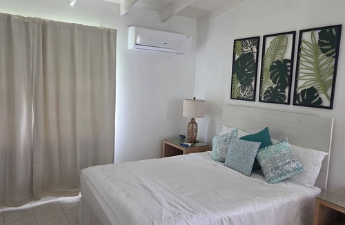 Prospect House | Welcoming 3-bedroom house that is a 4 min walk to beach