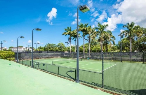 Mount Standfast Apartment | Please Inquire Before Booking – Luxury Villa