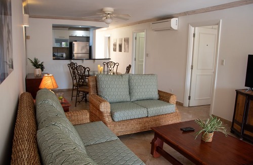 Dover Condo | Tropical Oasis: Condominium in St. Lawrence Gap