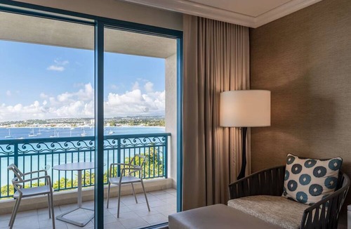 Garrison Historic Area Hotel | Tropical Ambiance in 3 Suites w/Stunning Bay Views in Beachfront Resort