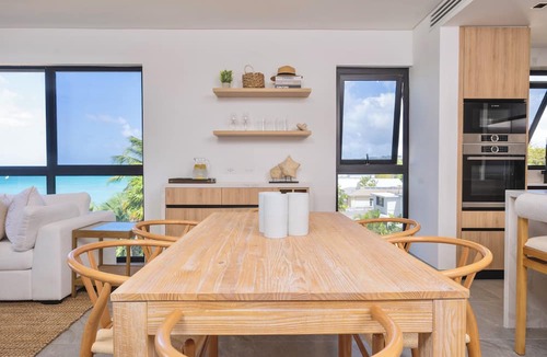 Brighton Condo | Allure 305: 3BDR Oceanfront Condo with Stunning Rooftop Pool & Beach Chairs