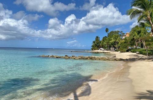 Little Battaleys Apartment | Across from beach with resort pool - Coral Beach 202