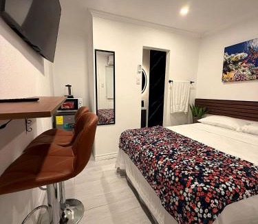 Below Rock House | Hideaway Layover 4 - by ZenBreak