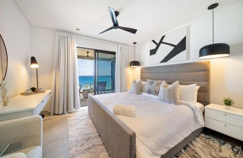 Brighton Apartment | Stunning High Floor Luxury Beachfront Condo - Allure 402