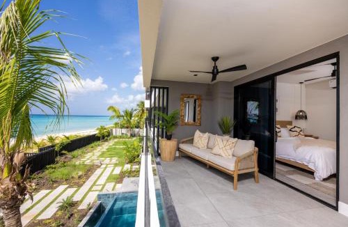 Brighton Apartment | Stunning New Luxury Beachfront Condo - Allure 202