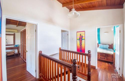 Welches House | 2-Story Townhome with Private Pool, Ideal for Group!