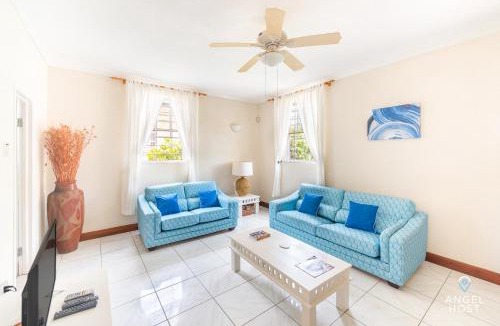 Welches House | 2-Story Townhome with Private Pool, Ideal for Group!