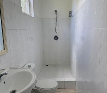 Maxwell Apartment | Maxwell Beach Escape 5- Beach & Resort Access