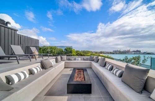 Brighton Apartment | Your Perfect Beachfront Escape - Allure 205 2 bed
