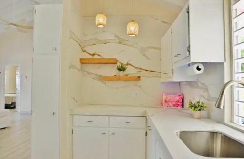 Ragged Point House | The Pink House - by ZenBreak