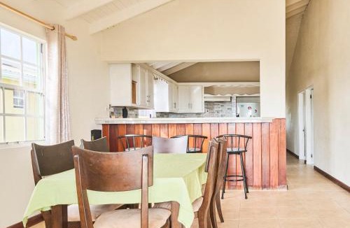 Durants Apartment | Sky Box-Apt-close to Warrens Shopping Centres -Bridgetown-Kensington Oval