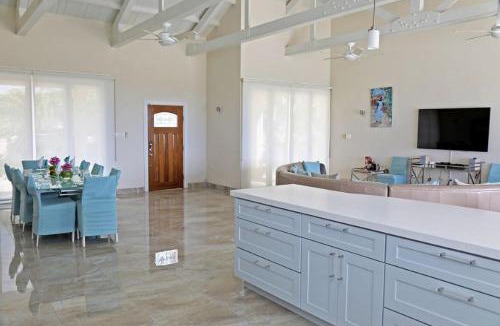 Welches Villa | Ocean View Villa with pool