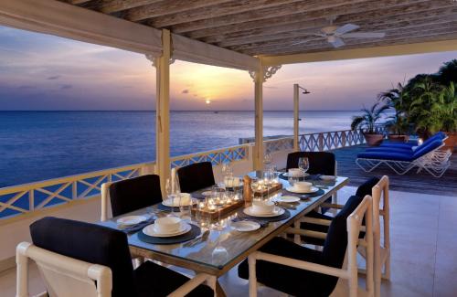 Mullins Villa | Purple Sky