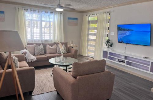 Bridgetown House | Tranquil Oasis
