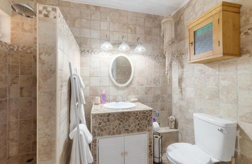 Sunset Crest Apartment | Golden View No 122