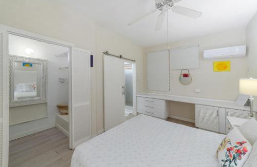 Sunset Crest Apartment | Golden View No 107