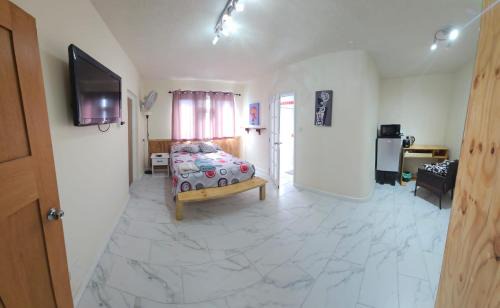 Gall Hill House | ShkyBlue Suites
