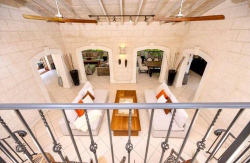 Mount Standfast House | Kyalami - by ZenBreak