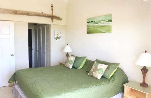 Silver Sands Apartment | 5 Seawinds