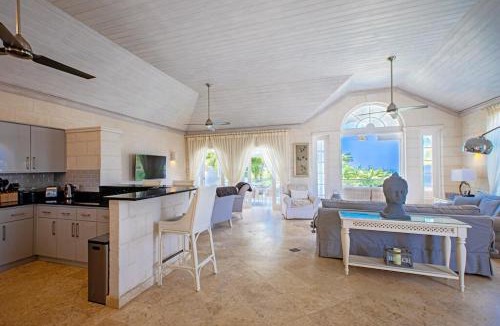 Westmoreland House | Royal Villa 12