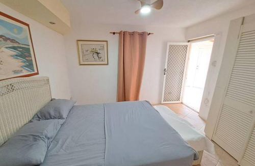 Inch Marlowe Apartment | Oceanfront Apartment in Oistins, Sufer's Point!