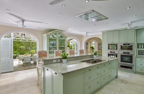 Westmoreland Villa | Waterfalls - 6 bed peaceful and secure luxury