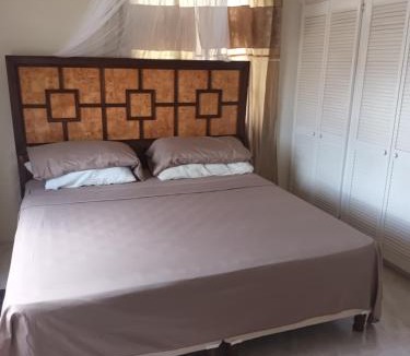 Bridgetown House | Super breezy cozynook !