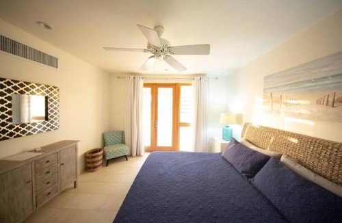 Lascelles Villa | Private Villa with Pool, Limegrove St James, Near Beach