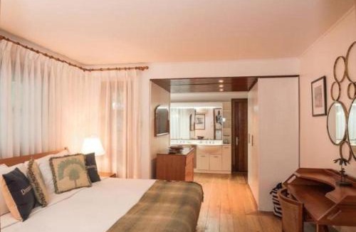 Porters Villa | The Gatehouse