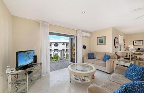 Weston Apartment | Lantana 42