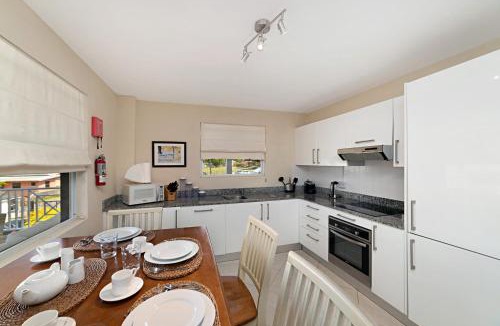 Weston Apartment | Lantana 42