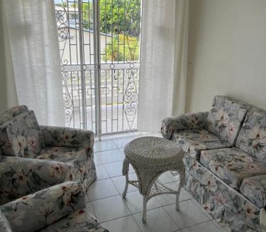 Dover House | Home2Home Guesthouse