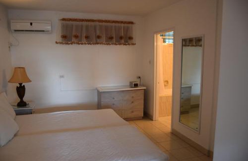 Sunset Crest Apartment | Goldenview