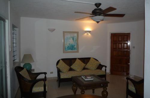 Sunset Crest Apartment | Goldenview
