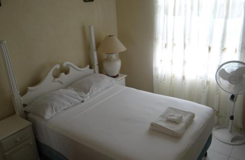 Scarborough House | Sue's Homestay