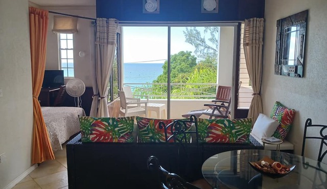 Coral Lane Beach Apartments