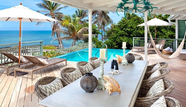 Beautiful 7-Bedroom Emily House Villa in Cane Vale