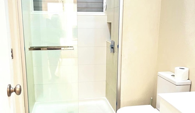 This gated community offer a Tranquil 1-bedroom condo with pool & 5 min to beach in Christ Church