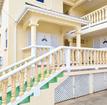 Cassywins Short Term Rentals Apt 6 in Christ Church