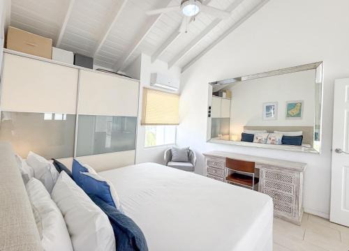 Mango Court, Holetown by One Caribbean Estates in Saint James